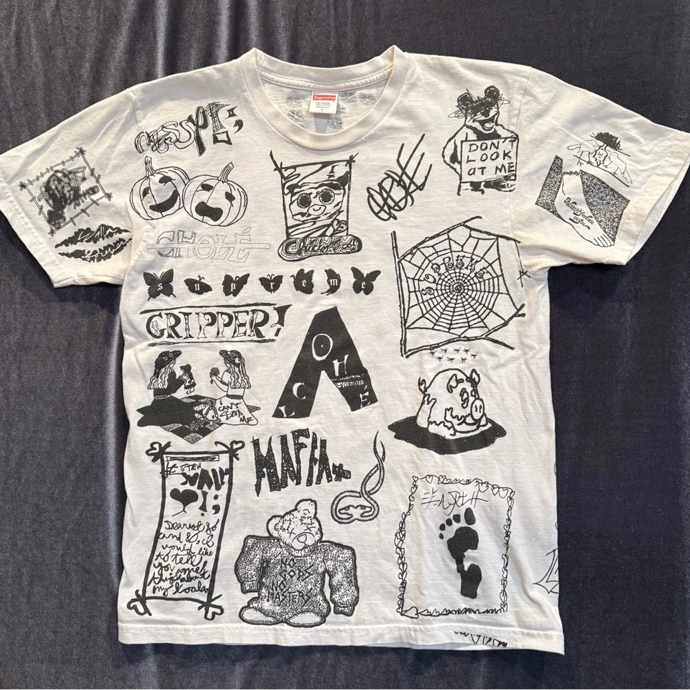Supreme 2017 Men’s White Graffiti Style Graphic Dream Tee Shirt - Picture 1 of 5